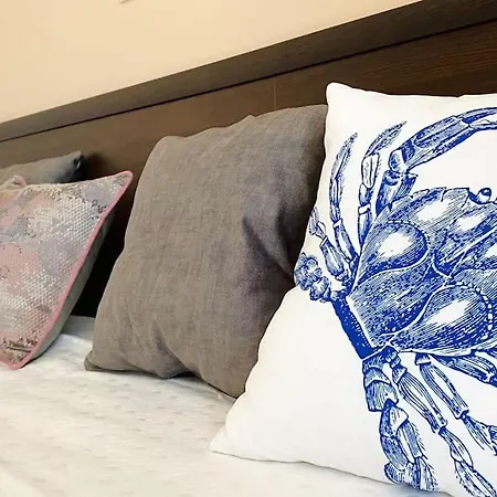 Apartello⊛com Diamond - Private Near Marina Dinevi In Апартхотел 4*