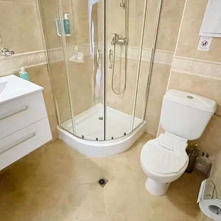 Apartello⊛com Diamond - Private Near Marina Dinevi In Апартхотел