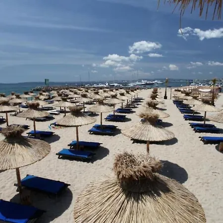 Aparthotel Apartello⊛com Diamond - Private Near Marina Dinevi In 4*