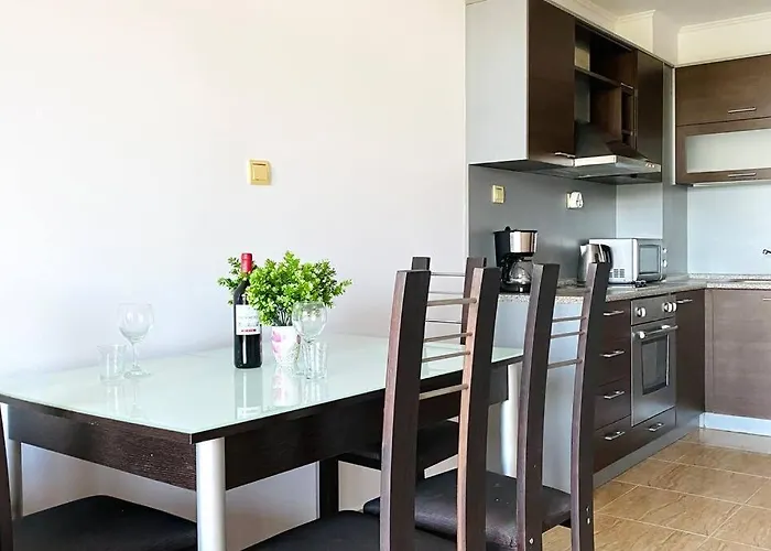 Apartello⊛com Diamond - Private Near Marina Dinevi In Apartmanhotel