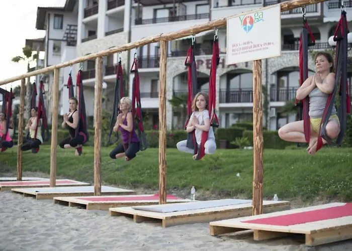 Apartmanhotel Apartello⊛com Diamond - Private Near Marina Dinevi In 4*